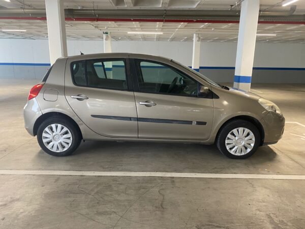 RENAULT Clio Authentique 1.2 75 5p. eco2 E5 - Imagen 4