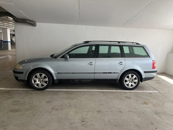 VOLKSWAGEN Passat Variant 1.8 T Advance 150CV - Imagen 2