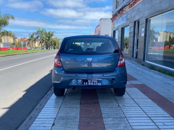 DACIA Sandero Ambiance 1.2 16v 75cv - Imagen 8