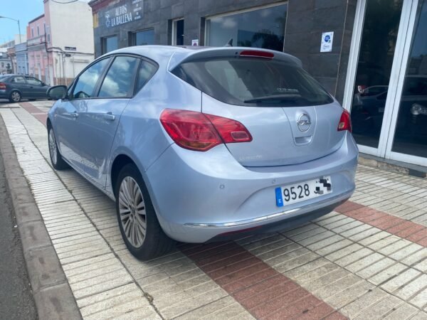 OPEL Astra 1.4 Turbo Selective - Imagen 7