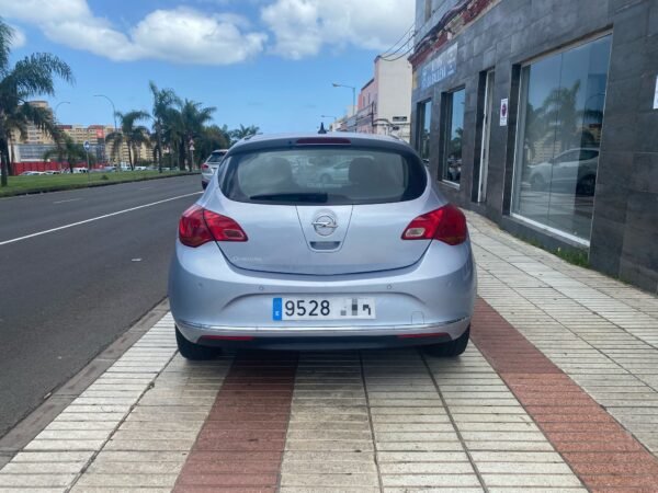 OPEL Astra 1.4 Turbo Selective - Imagen 9