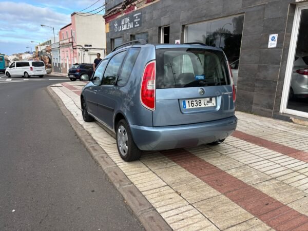 SKODA Roomster 1.9 TDi 105cv Style - Imagen 5