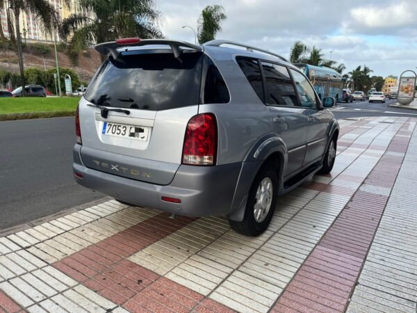 SSANGYONG Rexton 270 Xdi FULL - Imagen 8