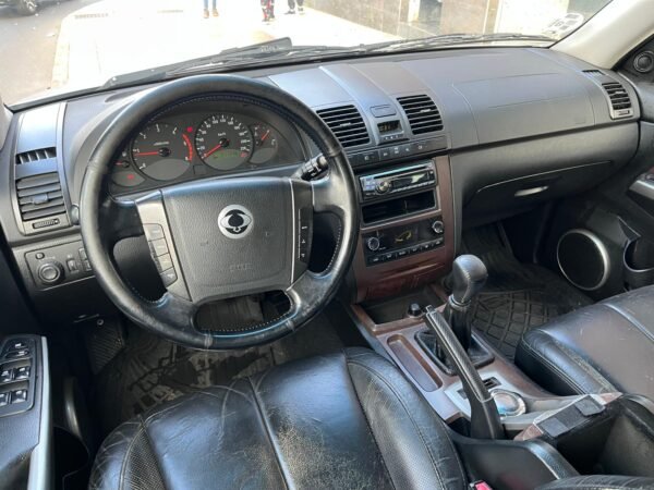 SSANGYONG Rexton 270 Xdi FULL - Imagen 3